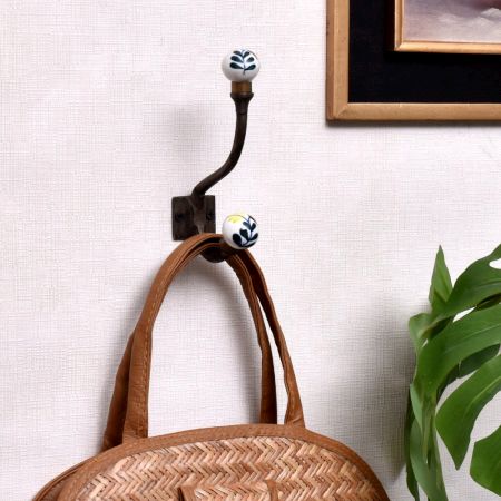 Multicolor Leaf Iron Hooks-EHG-60